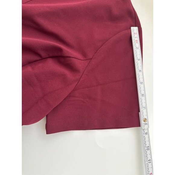 Jaanuu V-Neck Scrub Top - Picture 10 of 11